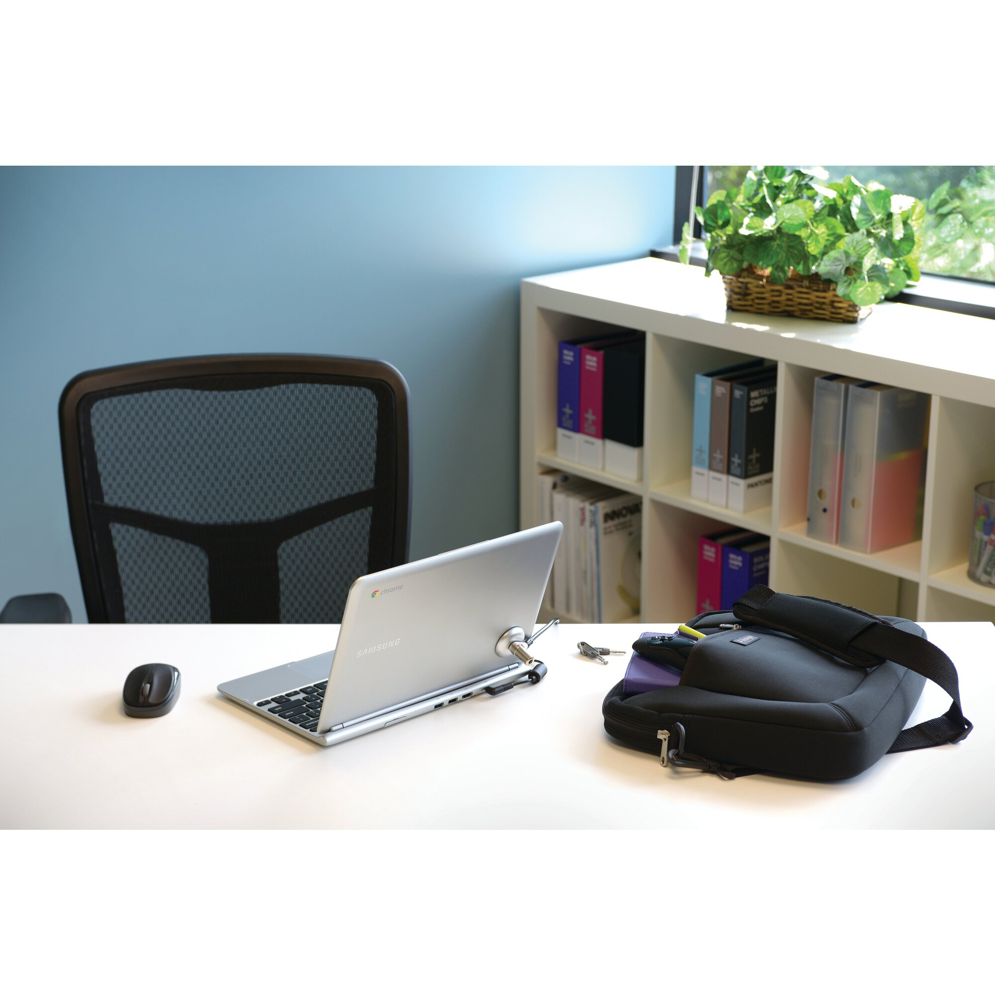 Kensington SP12 Neoprene Sleeve - Image 2