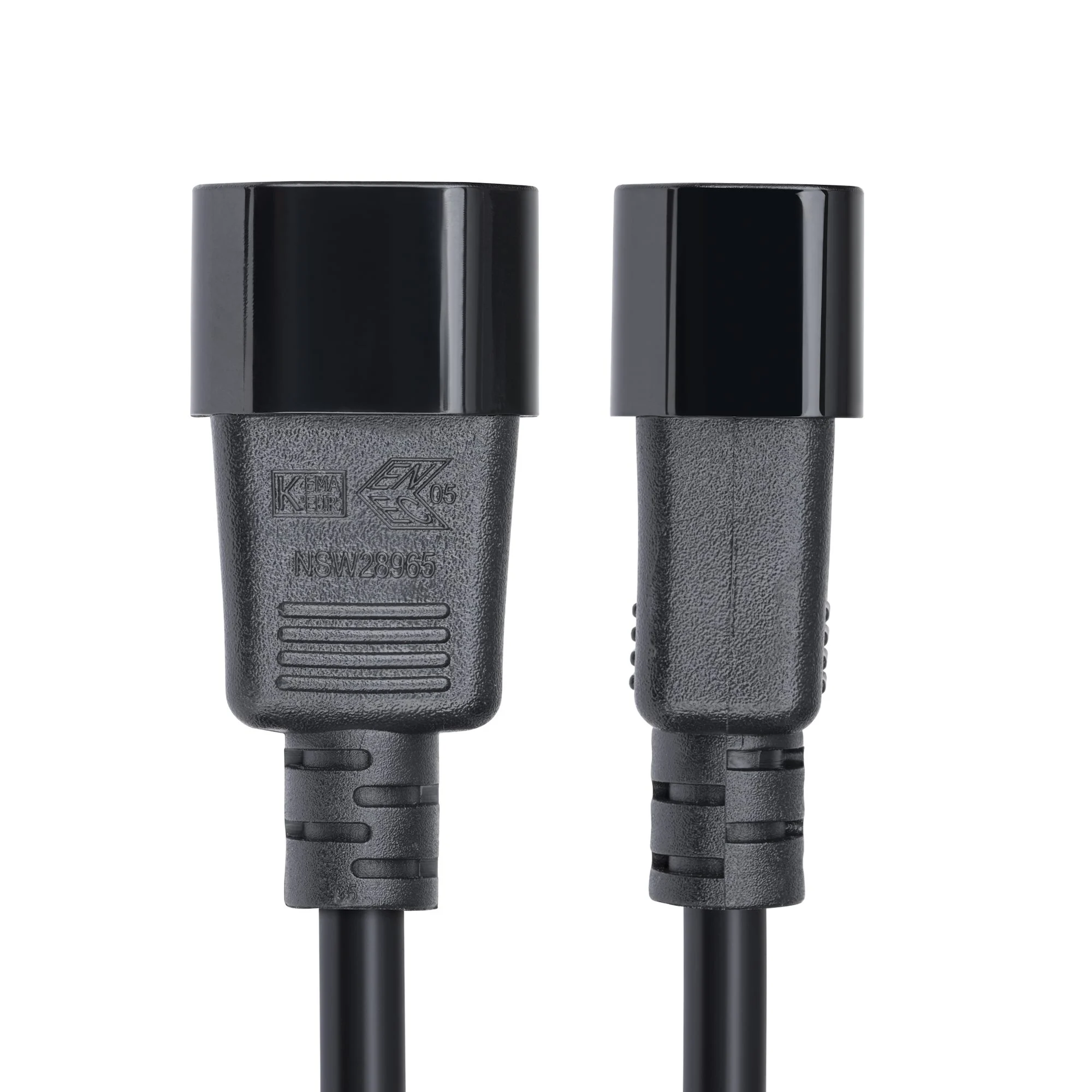 StarTech.com 4.5m (15ft) Power Extension Cord, C14 to C13 PDU Power Cord, 10A 250V, 14AWG, AC Power Cable for PDU/Power - Image 3