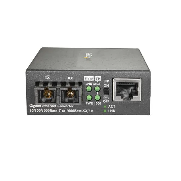 StarTech.com Single-Mode (SM) SC Fiber Media Converter for 10/100/1000 Networks, Standalone Gigabit Ethernet to SC Fiber - Image 3